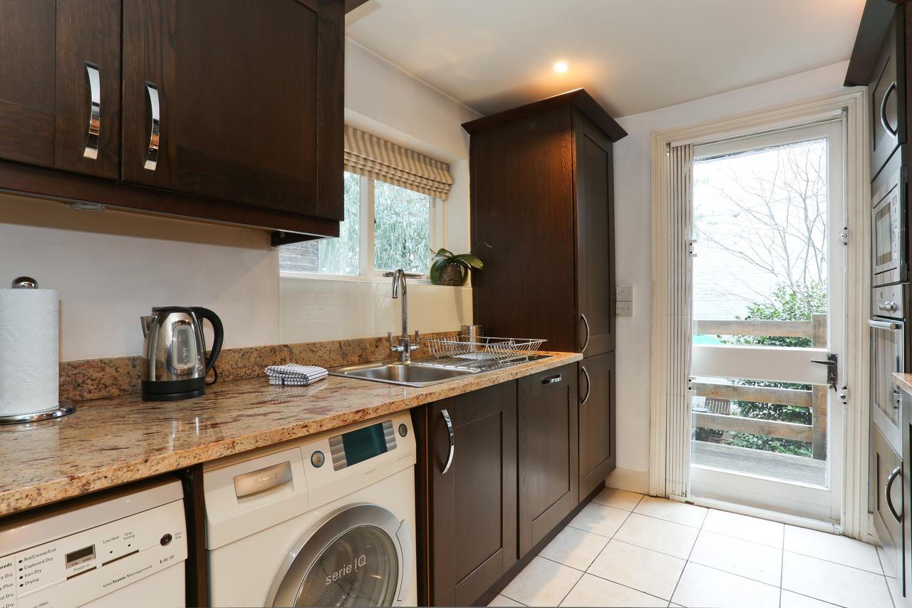 A Home To Rent - Chelsea Apartment London Exterior photo