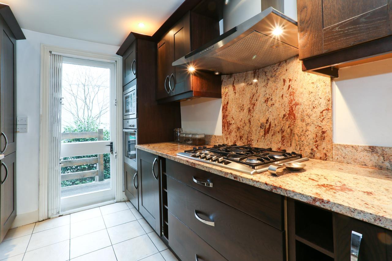 A Home To Rent - Chelsea Apartment London Exterior photo